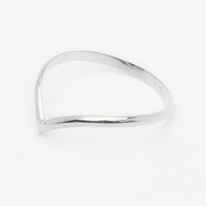 minimalistic silver chevron ring