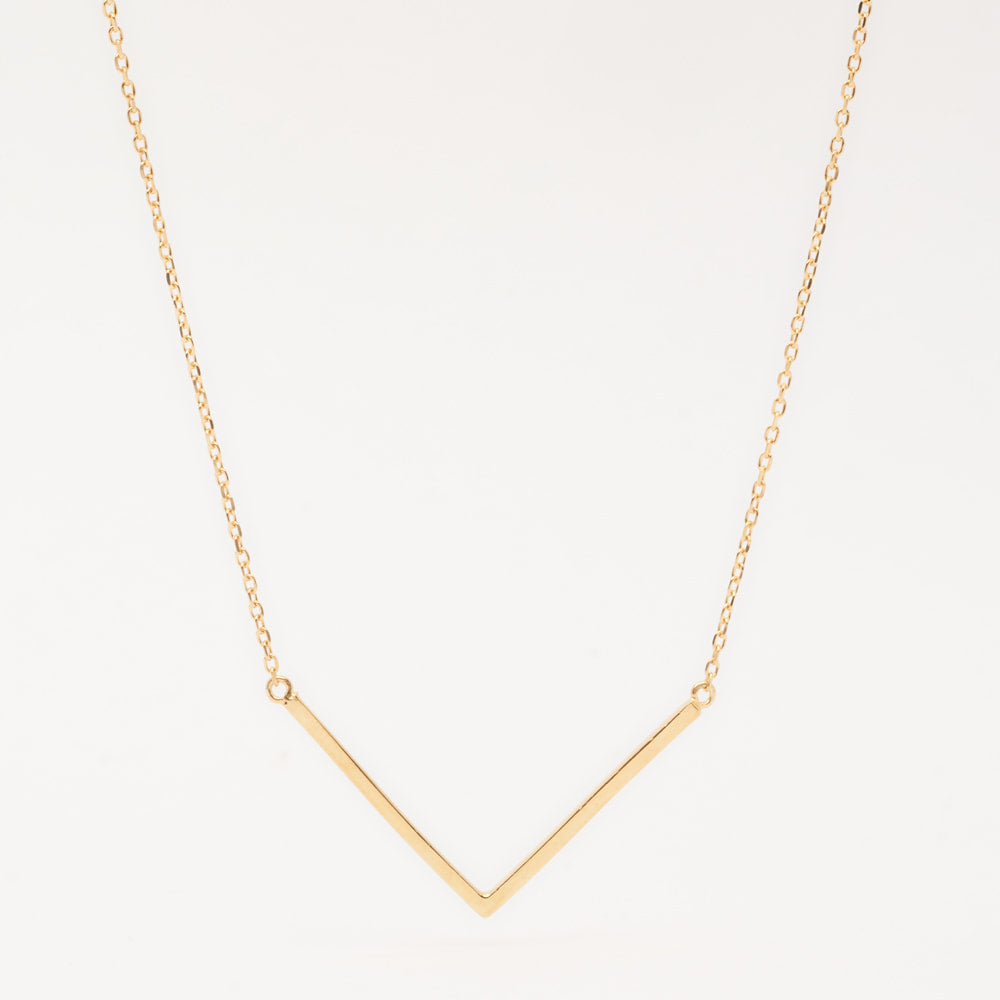 minimalistic layered gold chevron necklace