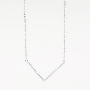 minimalistic layered silver chevron necklace