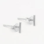 Load image into Gallery viewer, minimalistic bar earrings silver
