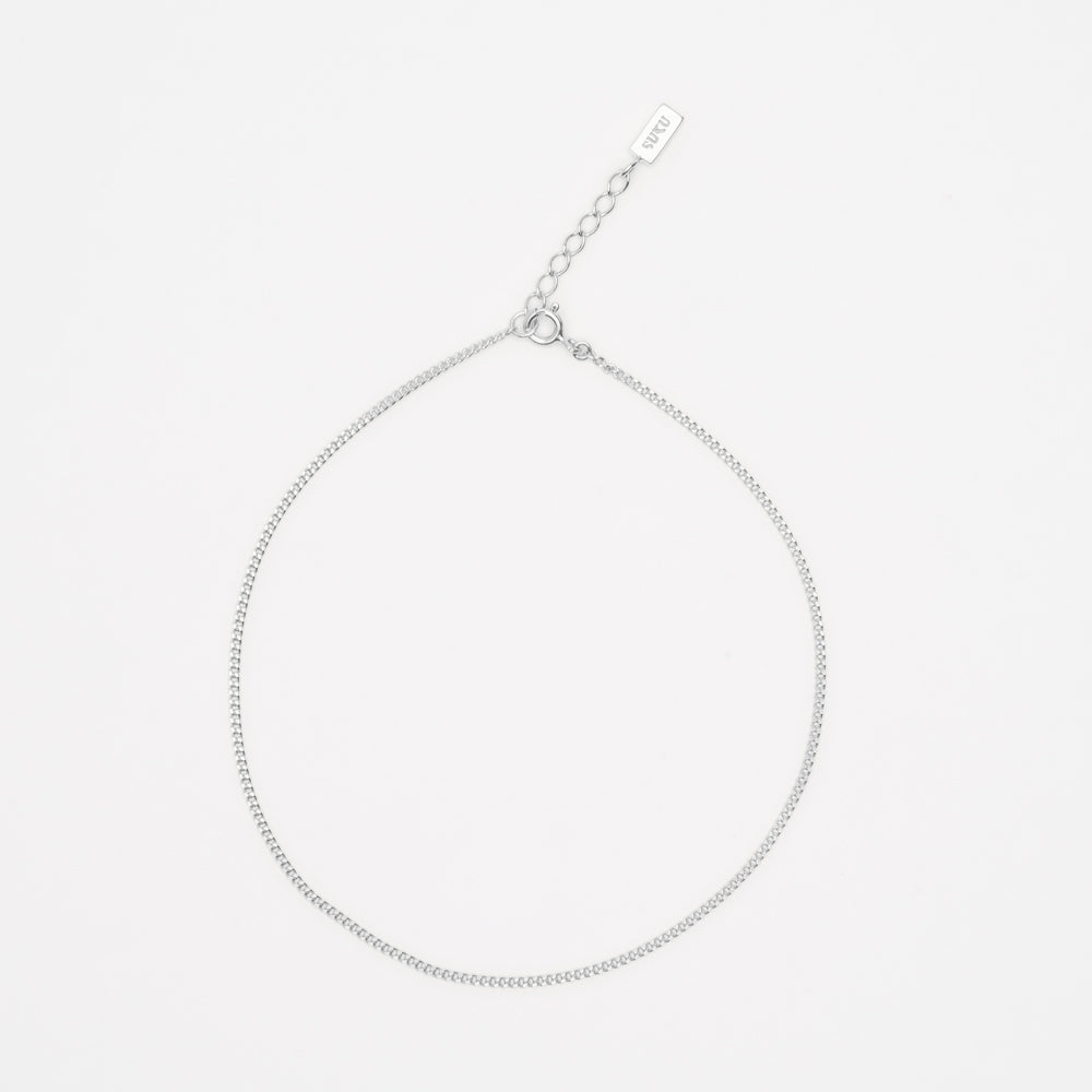minimalistic silver curb bracelet