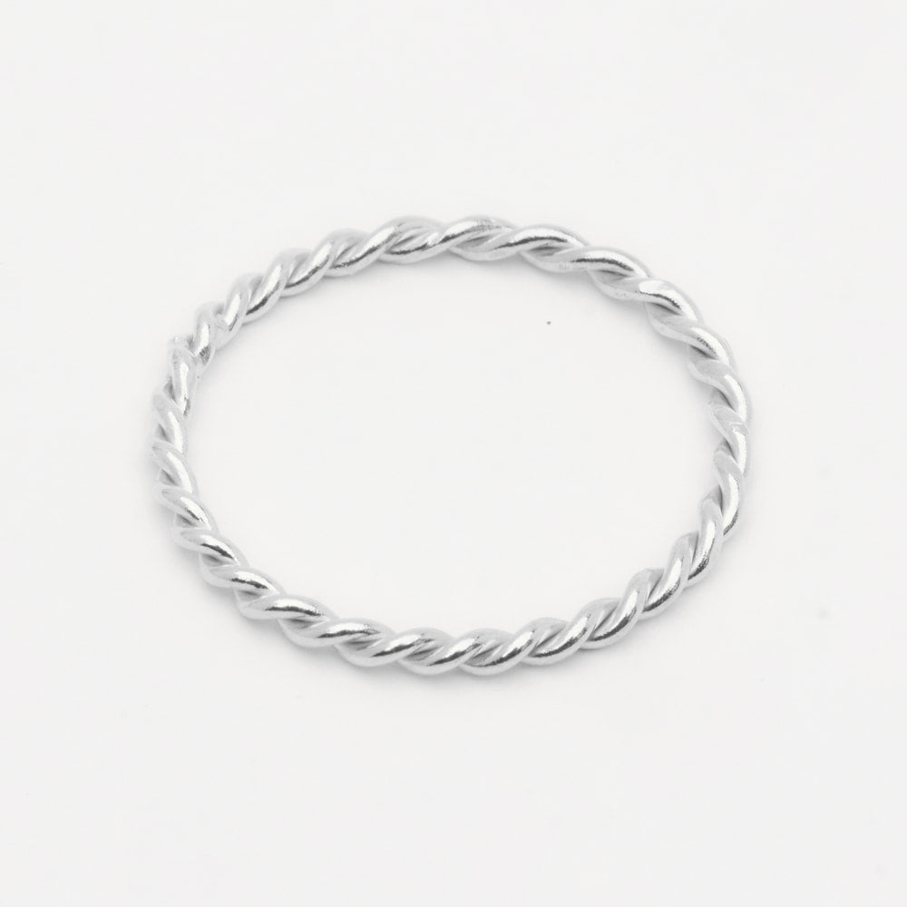 stackable silver twisted ring