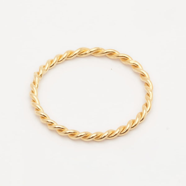 stackable gold twisted ring
