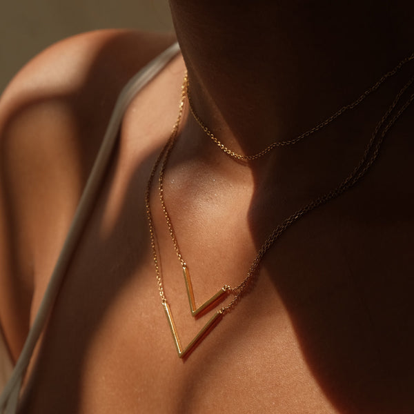 chevron gold minimalistic necklace